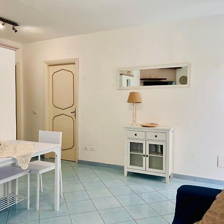 Casa Delle Rose Apartment อีสเกีย ภายนอก รูปภาพ