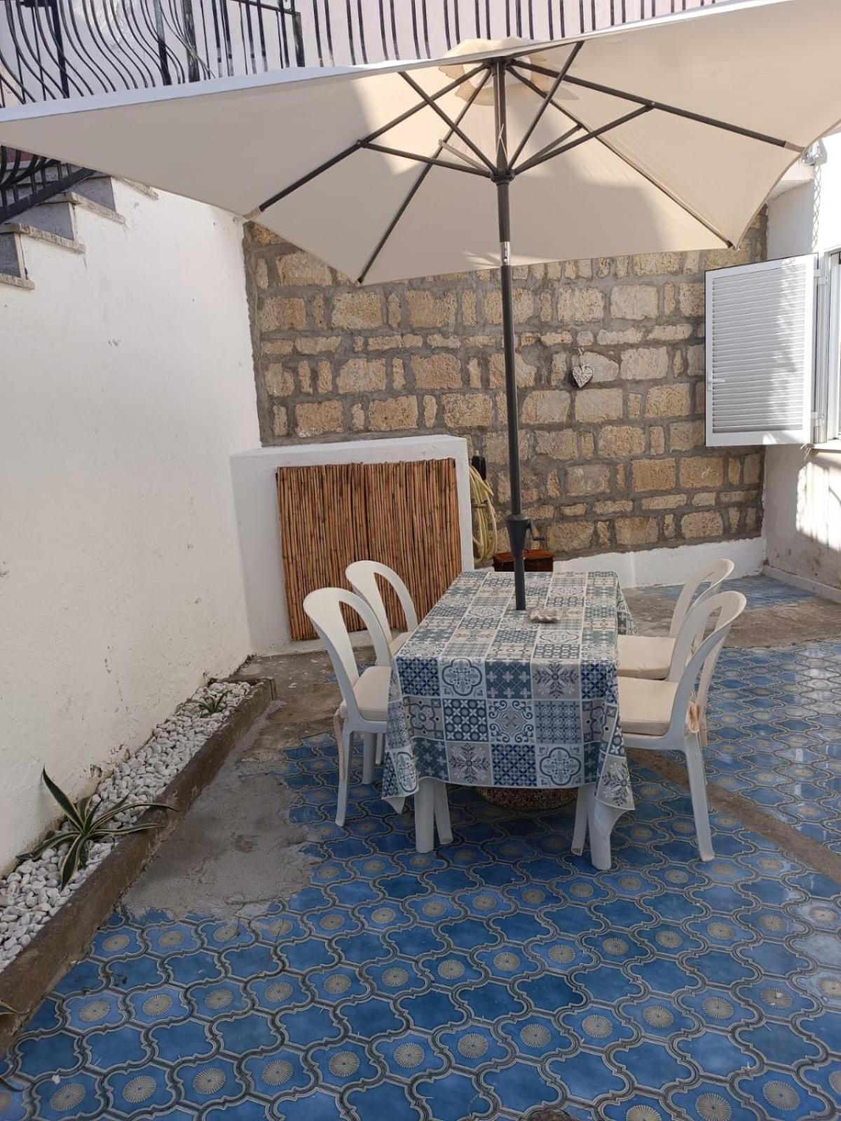 Casa Delle Rose Apartment อีสเกีย ภายนอก รูปภาพ